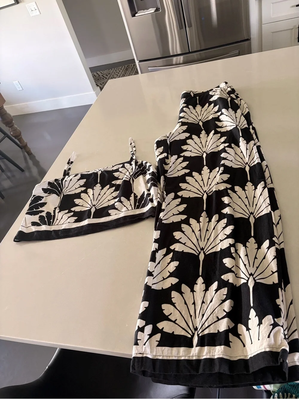 LOFT Black and Cream Floral Wide-Leg Pant Set
